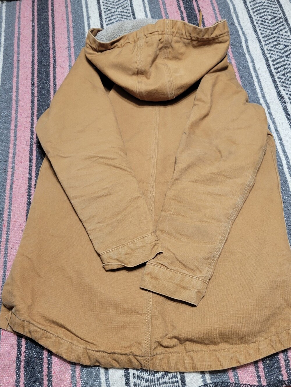 carhartt coat - Picture 2 of 7